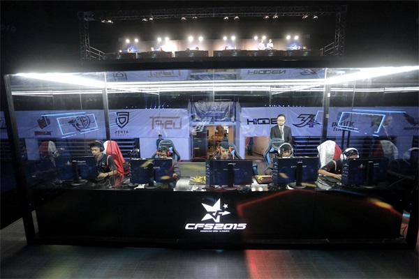 BLG赛后群访 教练：今天比赛输了只是过程，不代表着是结束了