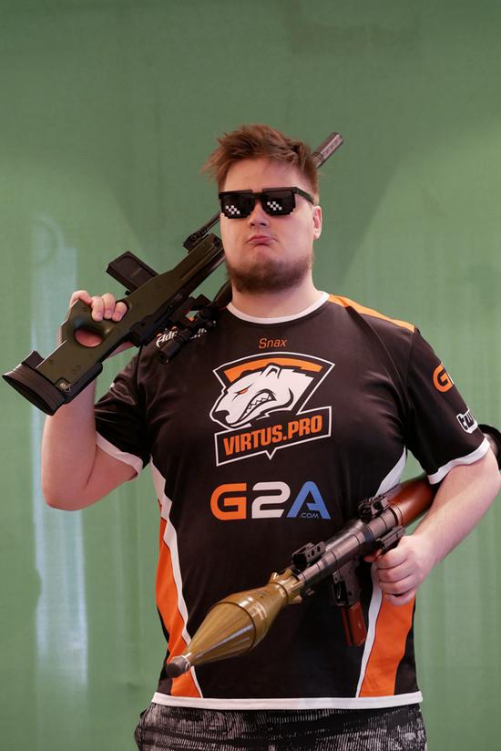 CCT对拒绝打开摄像头的玩家处以罚款