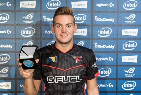 Reddit团结 CS2 粉丝们：对这款标志性游戏的积极赞赏浪潮